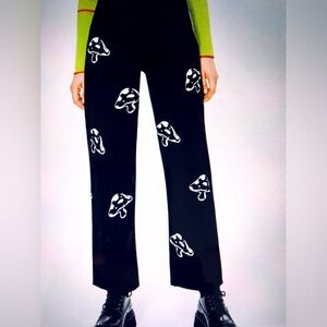 Cider Mushroom 🍄 Black & White Jeans